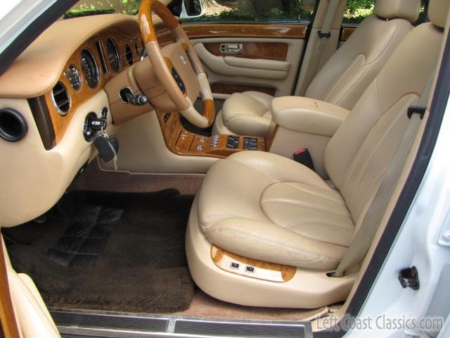 2000-rolls-royce-silver-seraph-032.jpg