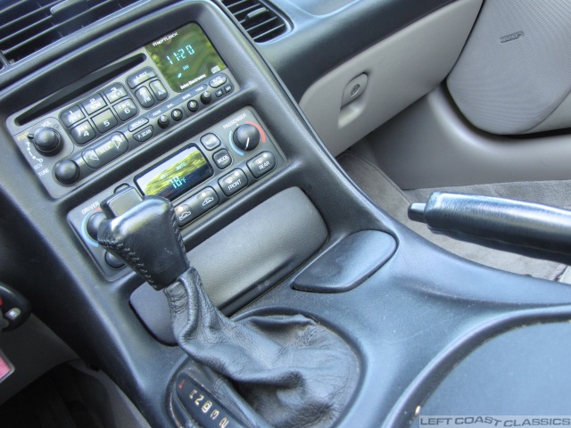 2001-corvette-c5-convertible-069.jpg