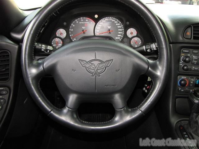 2001-corvette-glasstop-070.jpg