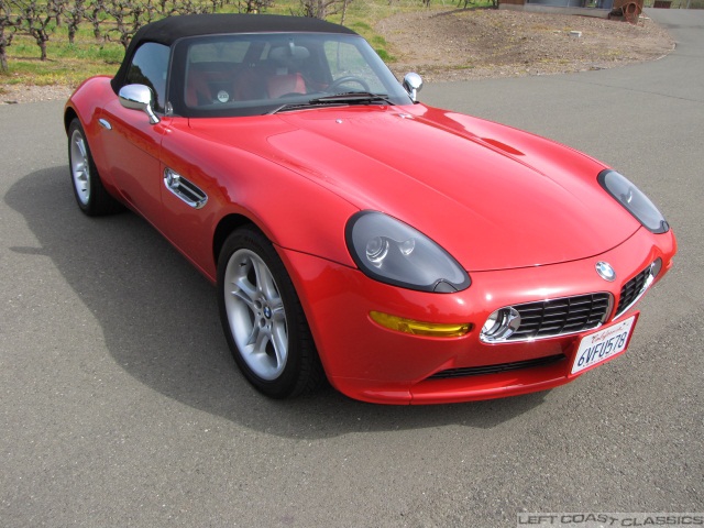 2002-bmw-z8-032.jpg