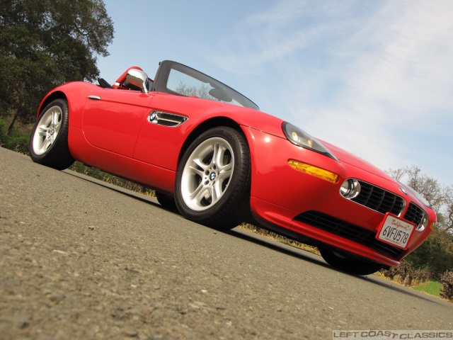 2002-bmw-z8-038.jpg