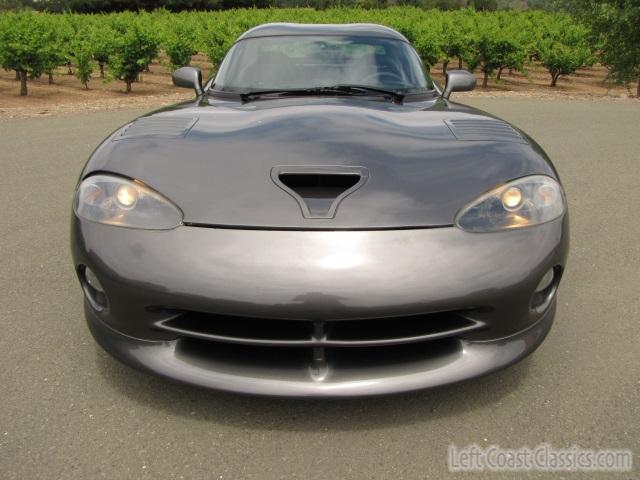 2002-dodge-viper-gts-acr-004.jpg