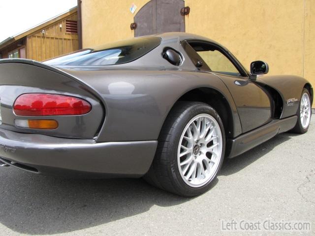 2002-dodge-viper-gts-acr-040.jpg