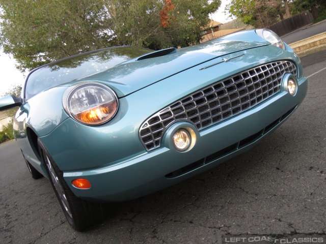 2002-ford-thunderbird-046.jpg