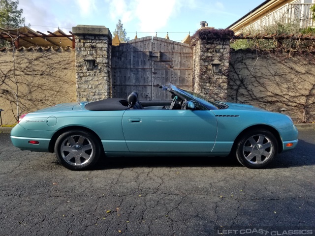 2002-ford-thunderbird-148.jpg