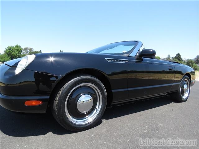 2002-ford-thunderbird-092.jpg