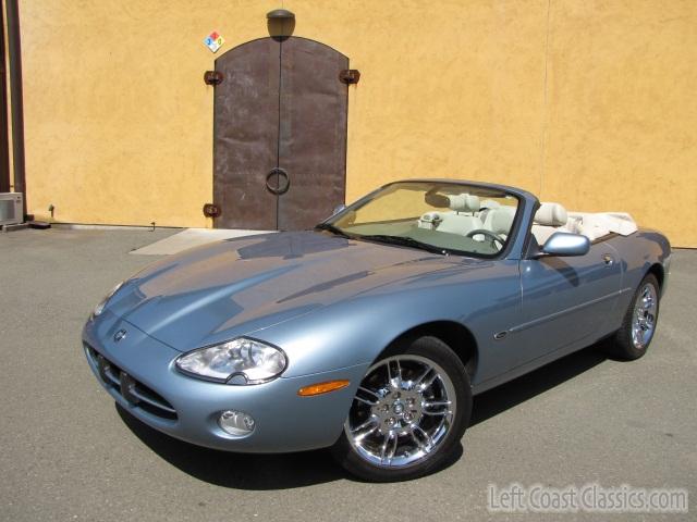 2002-jaguar-xk8-convertible-063.jpg