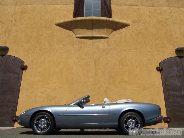 2002-jaguar-xk8-convertible-067.jpg