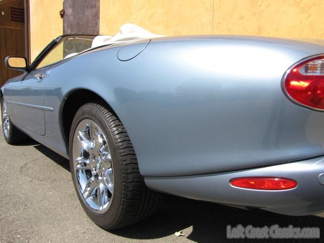 2002-jaguar-xk8-convertible-077.jpg