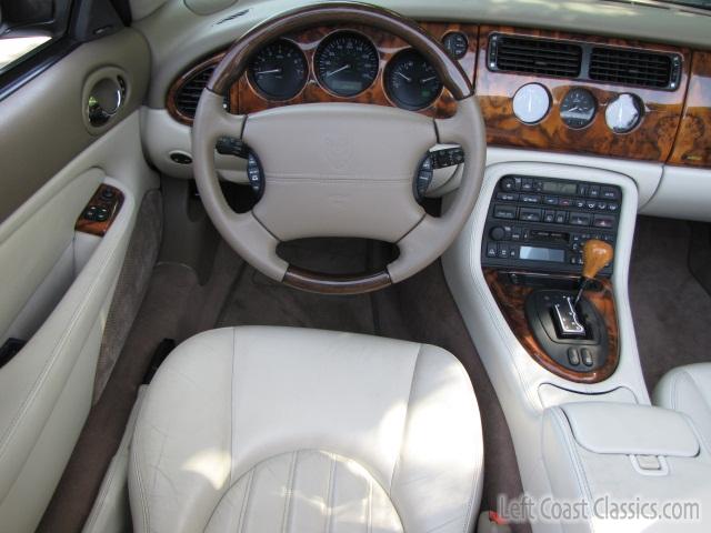 2002-jaguar-xk8-convertible-053.jpg