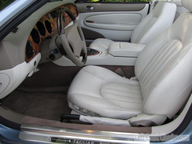 2002-jaguar-xk8-convertible-973.jpg