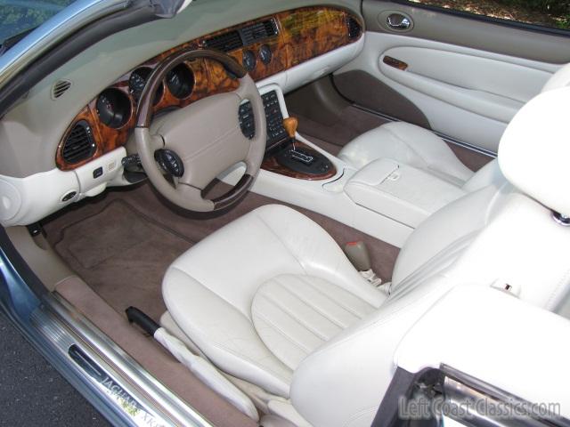 2002-jaguar-xk8-convertible-977.jpg