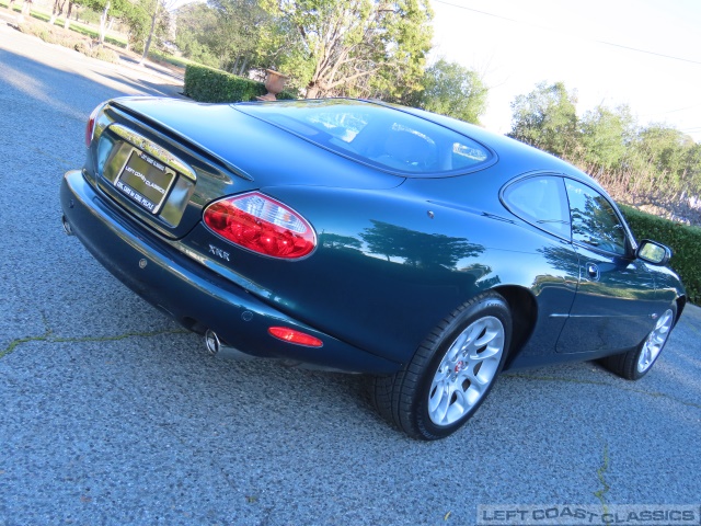 2002-jaguar-xkr-027.jpg