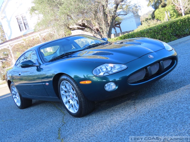 2002-jaguar-xkr-038.jpg