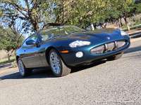 2002-jaguar-xkr-041