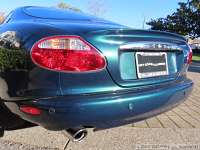 2002-jaguar-xkr-055