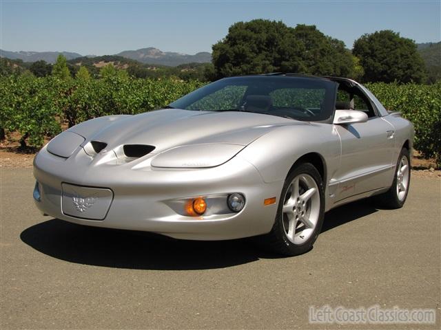 2002-pontiac-firebird-firehawk-017.jpg