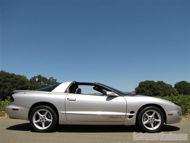 2002-pontiac-firebird-firehawk-064.jpg