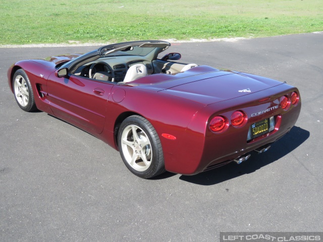 2003-corvette-c5-50th-anniversary-009.jpg