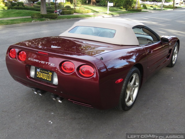 2003-corvette-c5-50th-anniversary-019.jpg