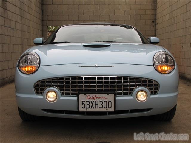 2003-ford-thunderbird-001.jpg