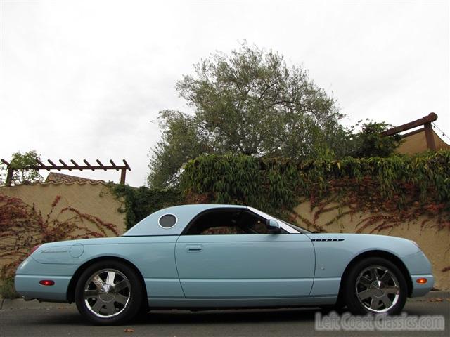 2003-ford-thunderbird-022.jpg