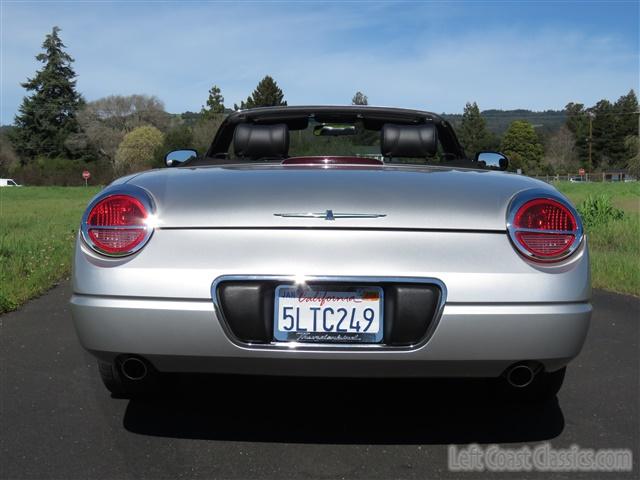 2004-ford-thunderbird-029.jpg