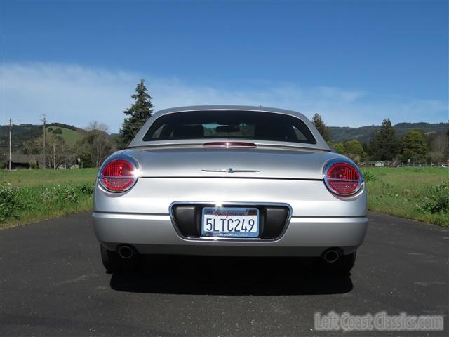 2004-ford-thunderbird-033.jpg