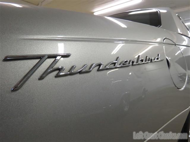2004-ford-thunderbird-053.jpg