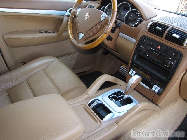 2004-porsche-cayenne-297.jpg