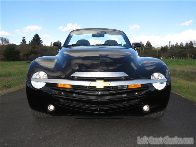 2005-chevrolet-ssr-002.jpg