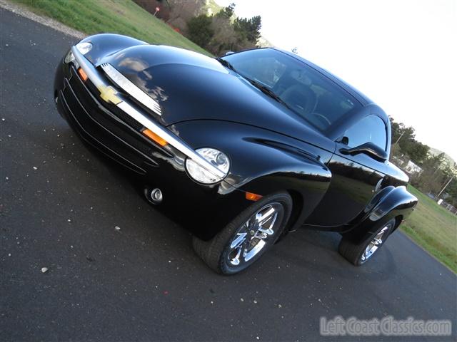 2005-chevrolet-ssr-009.jpg