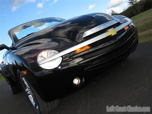 2005-chevrolet-ssr-054.jpg