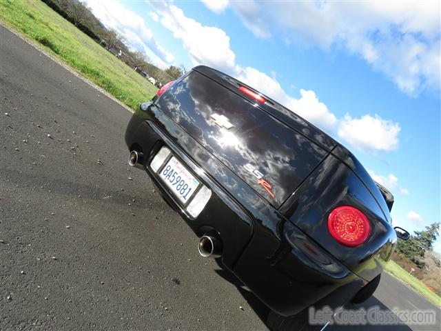 2005-chevrolet-ssr-065.jpg