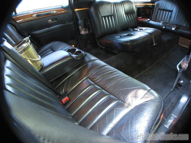 2005-lincoln-krystal-koach-limousine-077.jpg