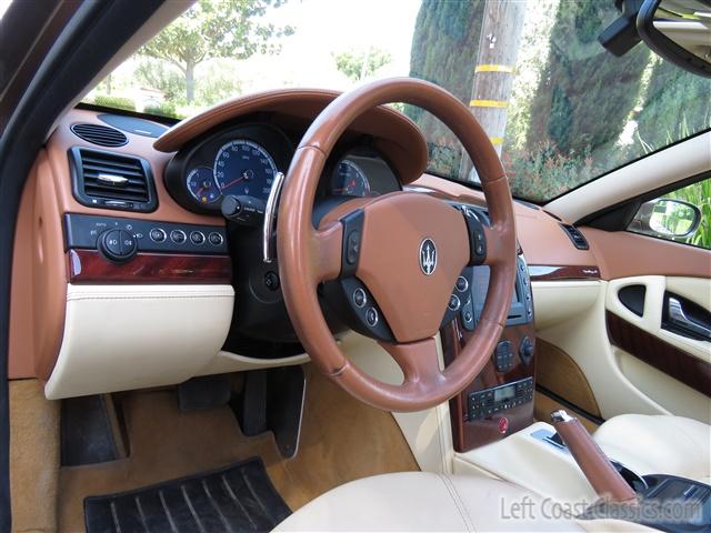 2005-maserati-quattroporte-076.jpg