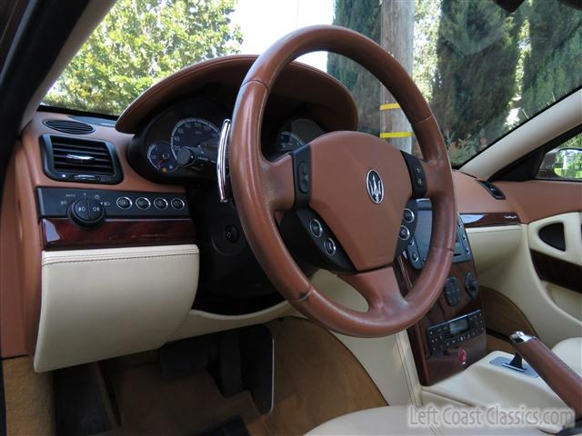 2005-maserati-quattroporte-077.jpg