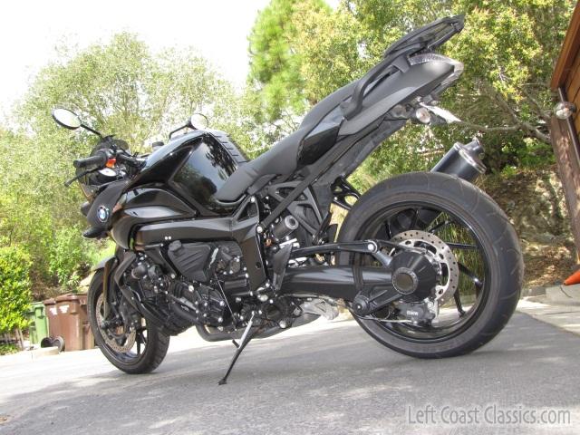 2006-bmw-k1200r-015.jpg
