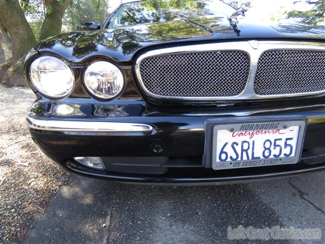 2006-jaguar-xj8l-black-077.jpg