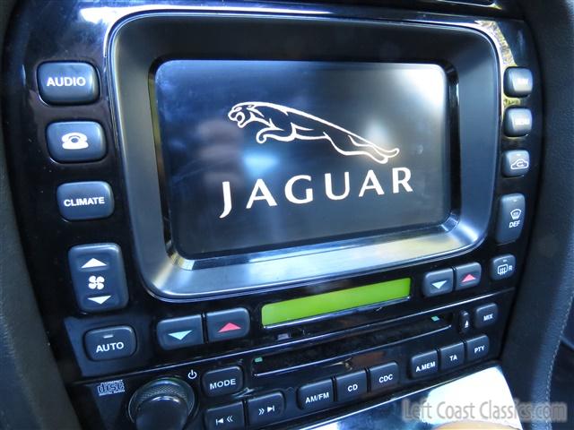 2006-jaguar-xj8l-black-120.jpg