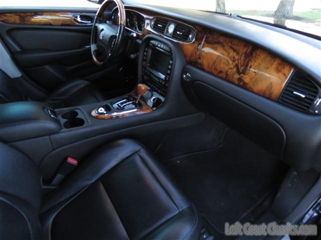 2006-jaguar-xj8l-black-133.jpg