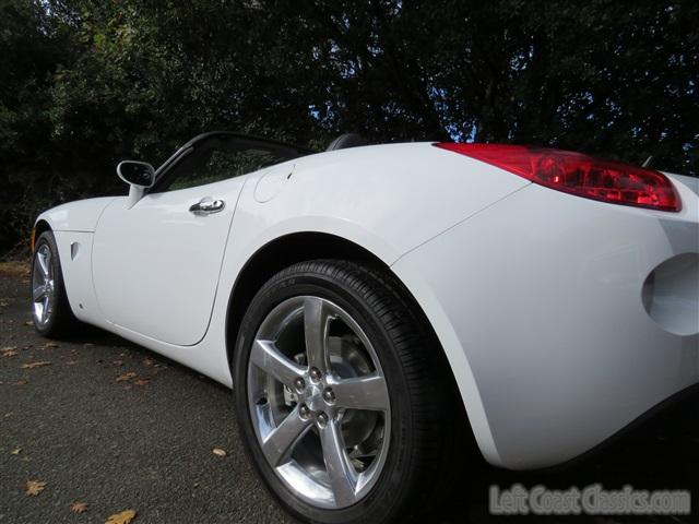 2007-pontiac-solstice-convertible-074.jpg