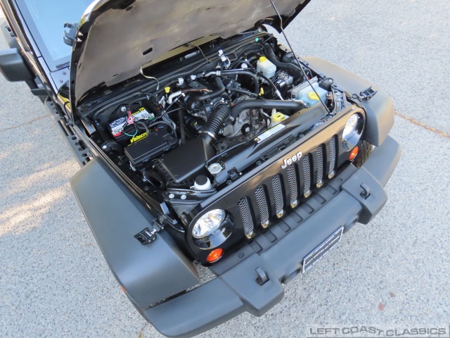 2009-jeep-wrangler-rubicon-119.jpg
