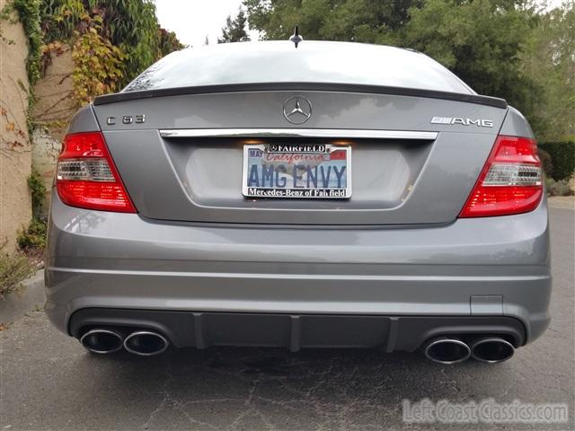 2009-mercedes-amg-c63-015.jpg