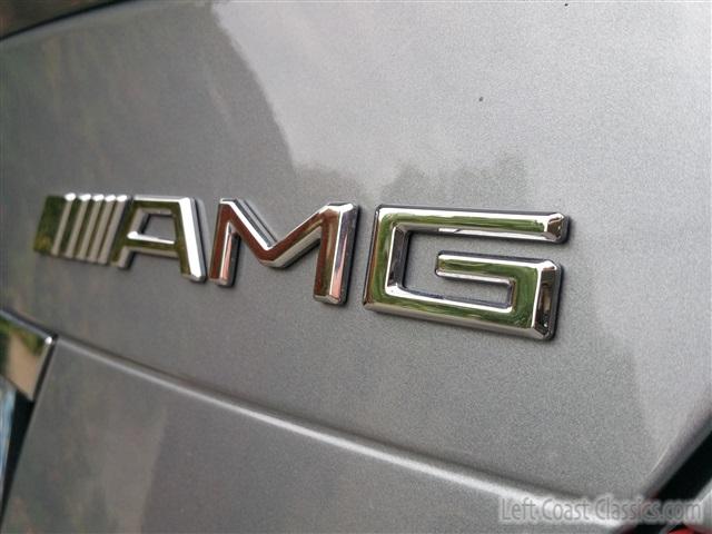 2009-mercedes-amg-c63-056.jpg