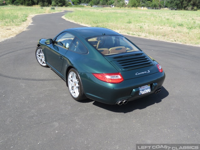 2009-porsche-911-carrera-s-012.jpg