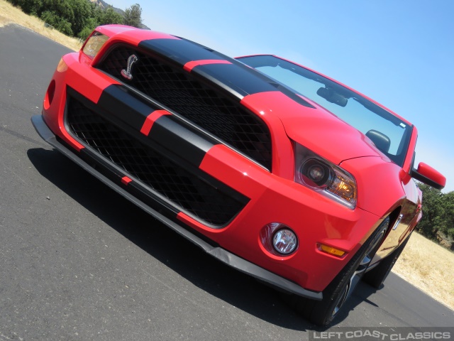 2010-ford-shelby-gt500-045.jpg