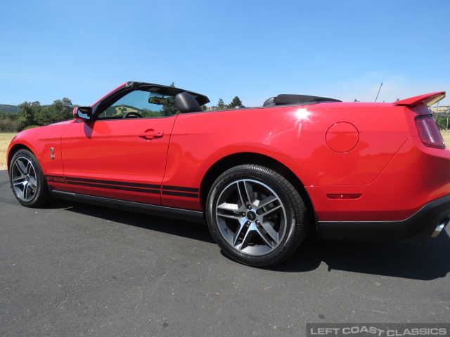2010-ford-shelby-gt500-059.jpg