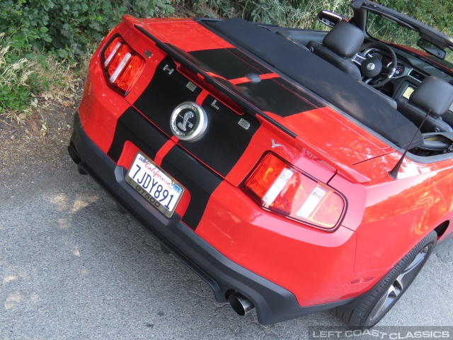 2010-ford-shelby-gt500-083.jpg