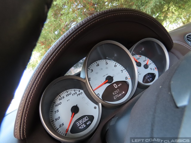 2010-porsche-boxster-s-102.jpg